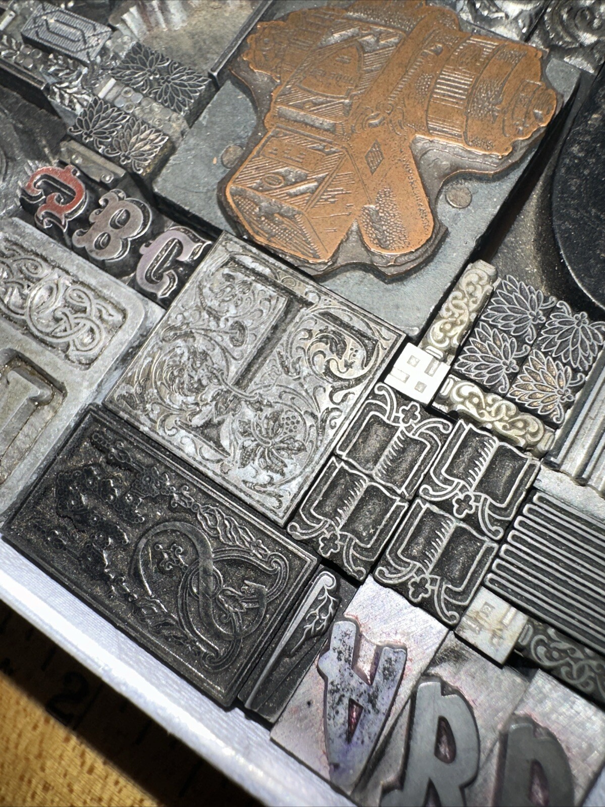 Printing Blocks Lead Ornamentals Borders Dingbats. Beautiful Variety!! #QQ