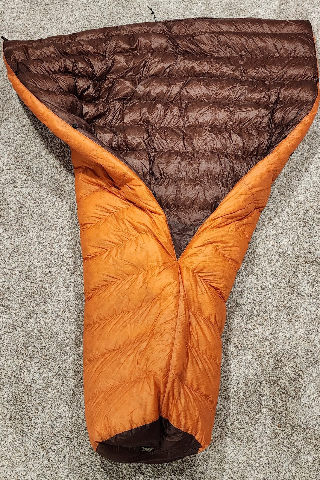 Hammock Gear Burrow Down Top Quilt 20 Deg