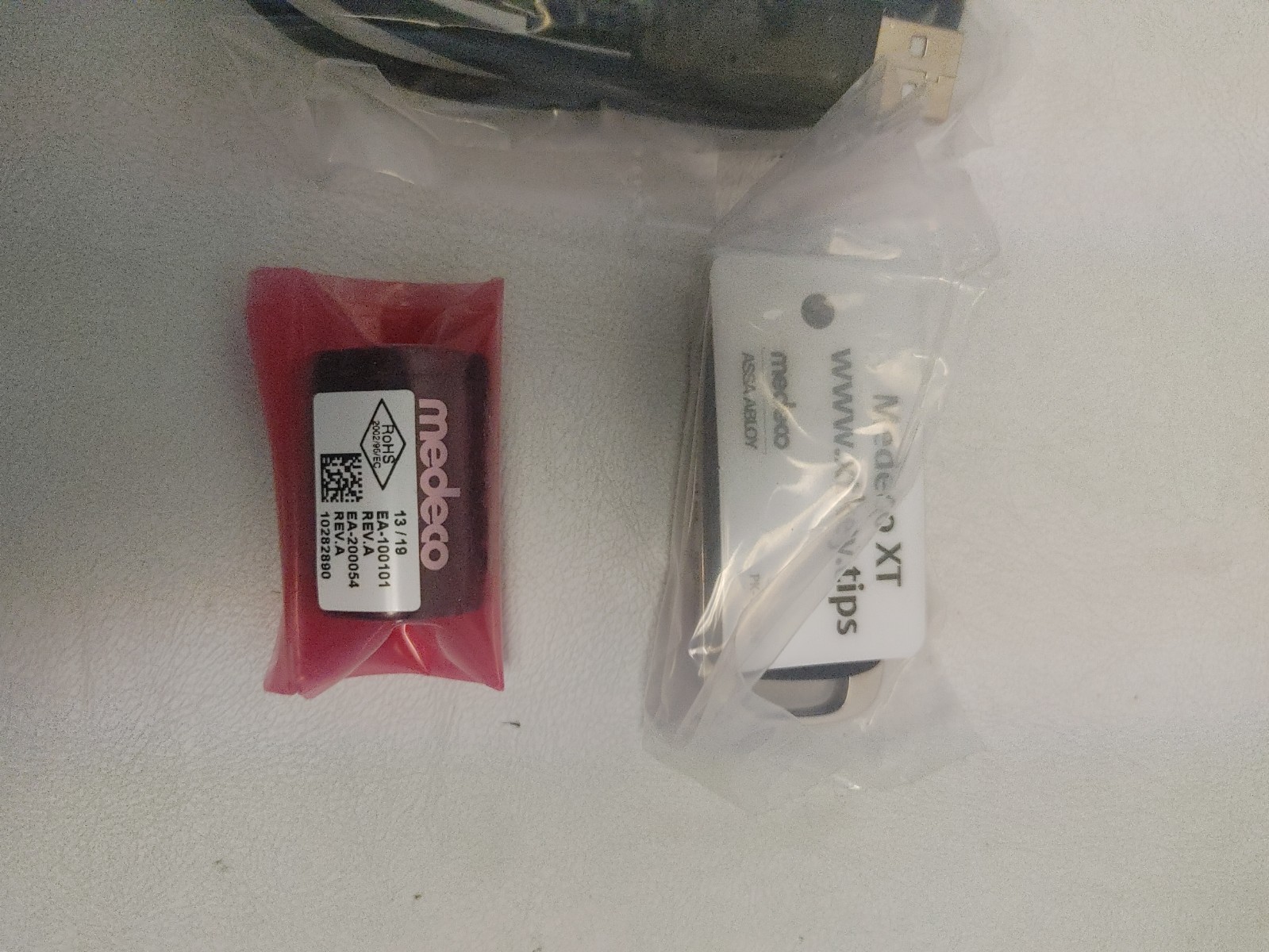 New Medeco 94-0306 XT SLIM LINE KEY G3B Key & Charger