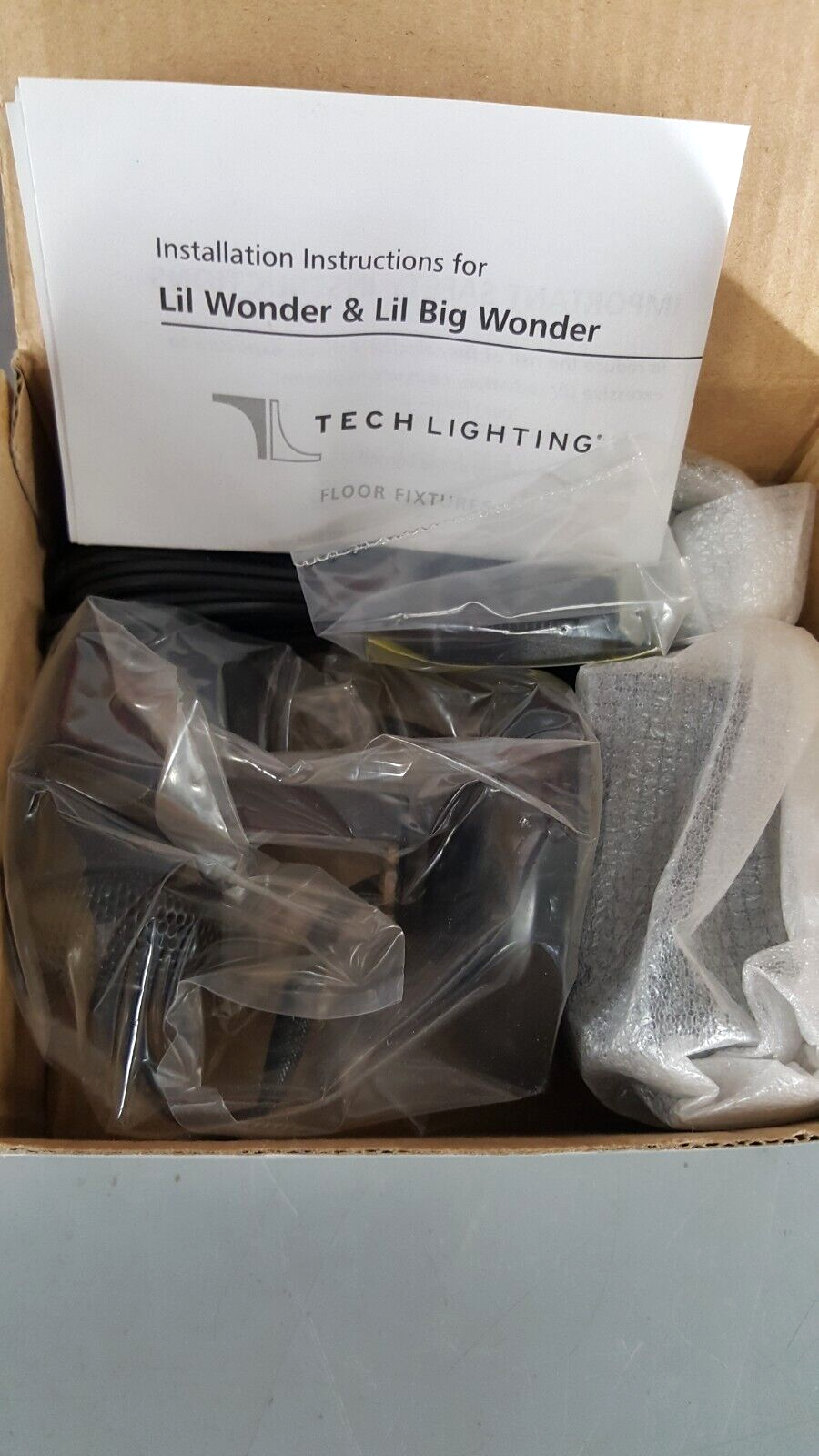 TECH LIGHTING 4" LIL WONDER 700F2 🖼 PORTABLE DISPLAY ART EXHIBIT SPOT LIGHT NEW