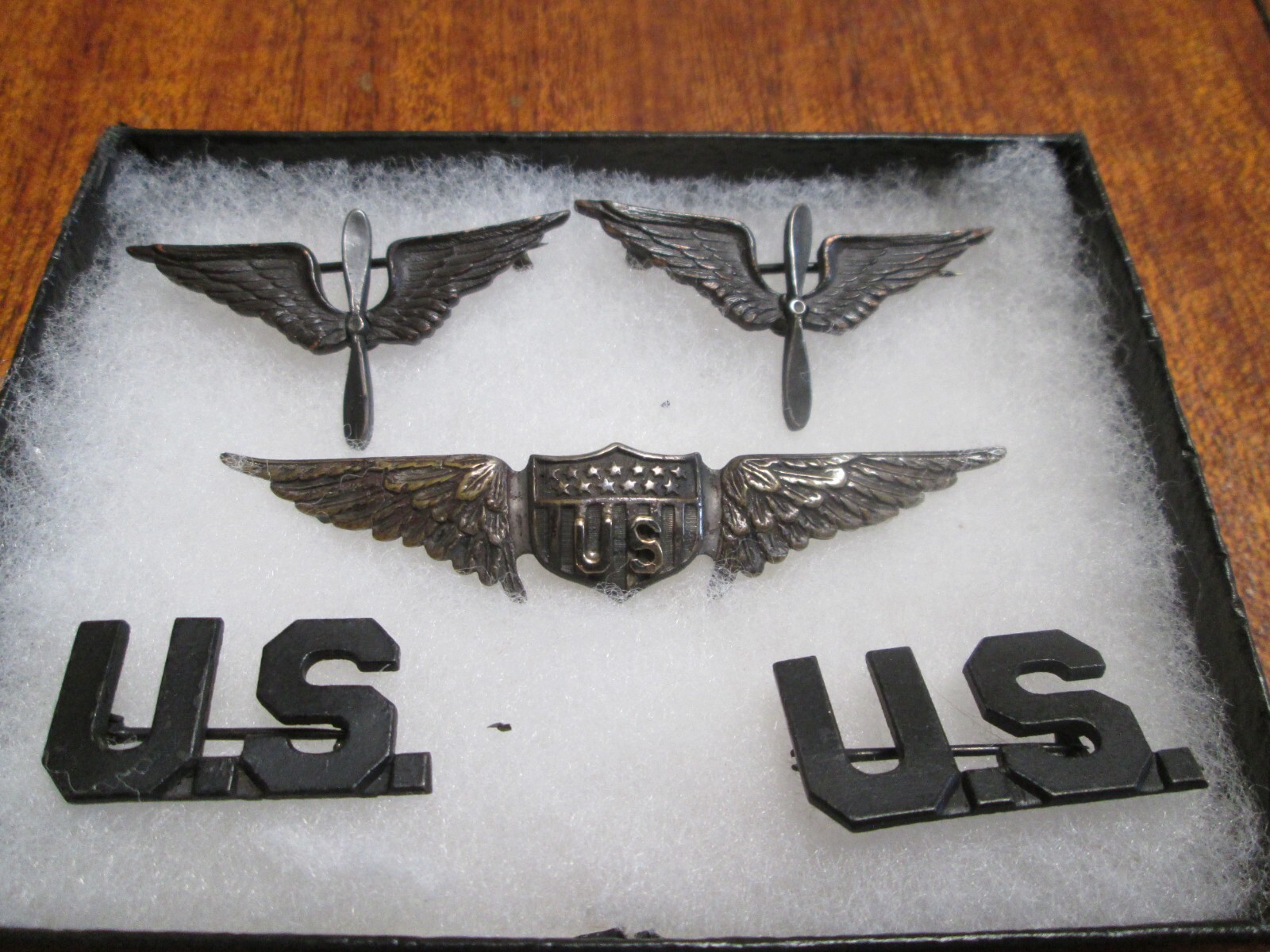 ORIGINAL World War I Silver Pilot's Wings W/ Gold US, plus matching insignia