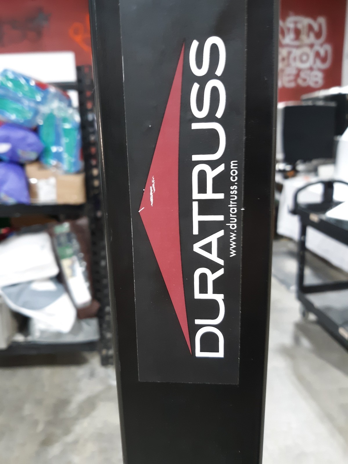 Global Truss DT-3900L Lifter - Used Good Condition