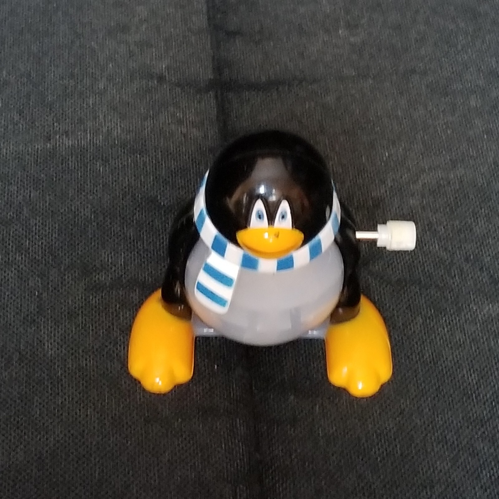 Z Wind Ups Peter The Backflipping Penguin RARE HTF