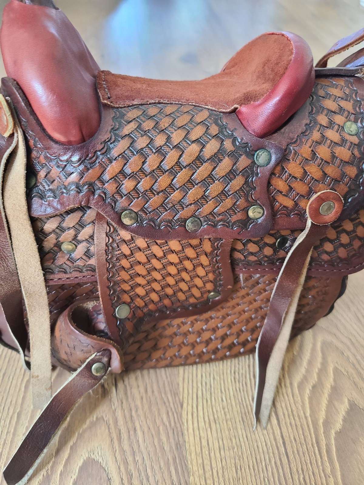 Circle Y Western Saddle Bag Leather Shearling Lined Vintage Riding Accessory