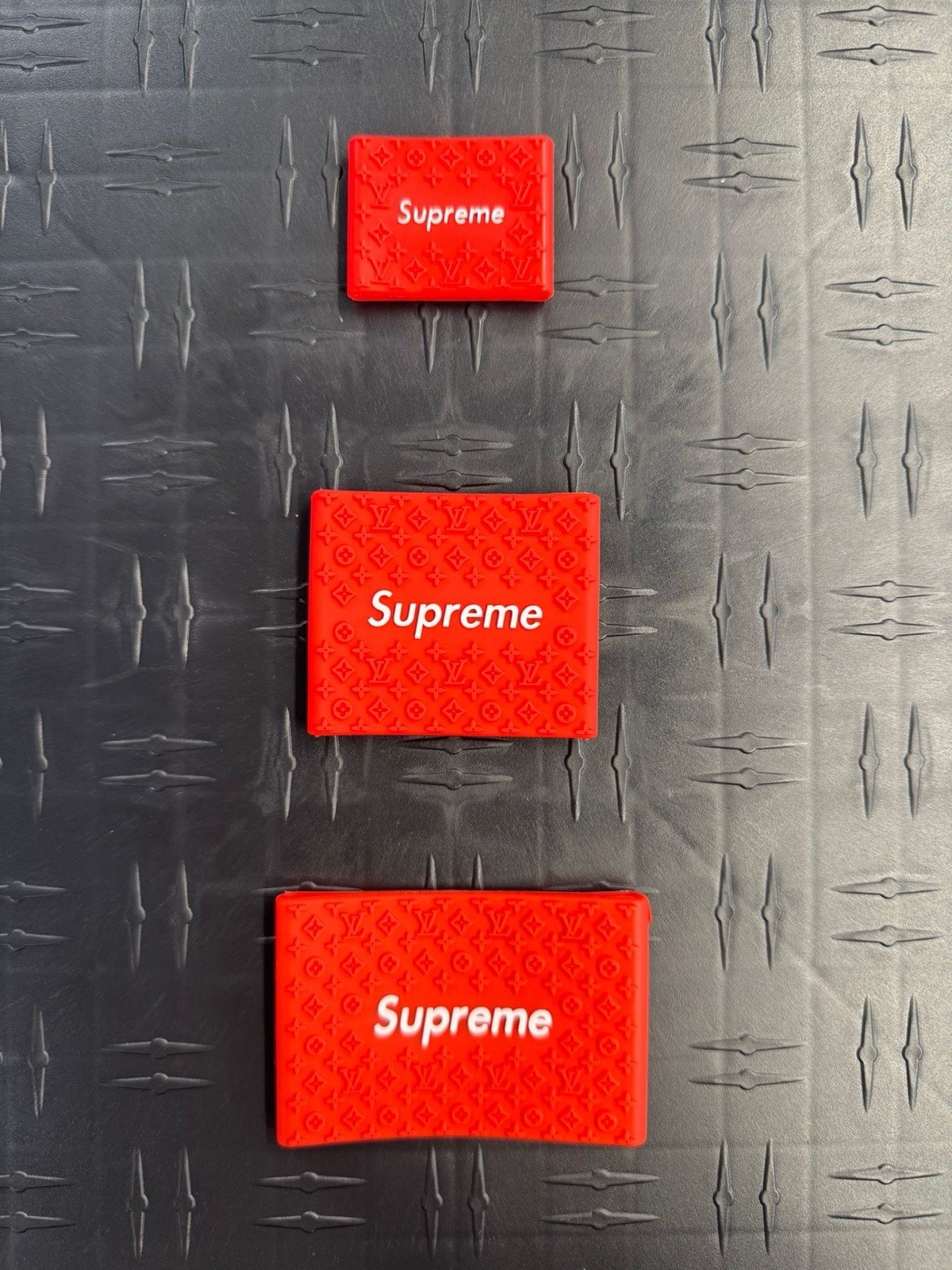 3x Supreme Clippers  Grips 3 Different Size  No Slip Red