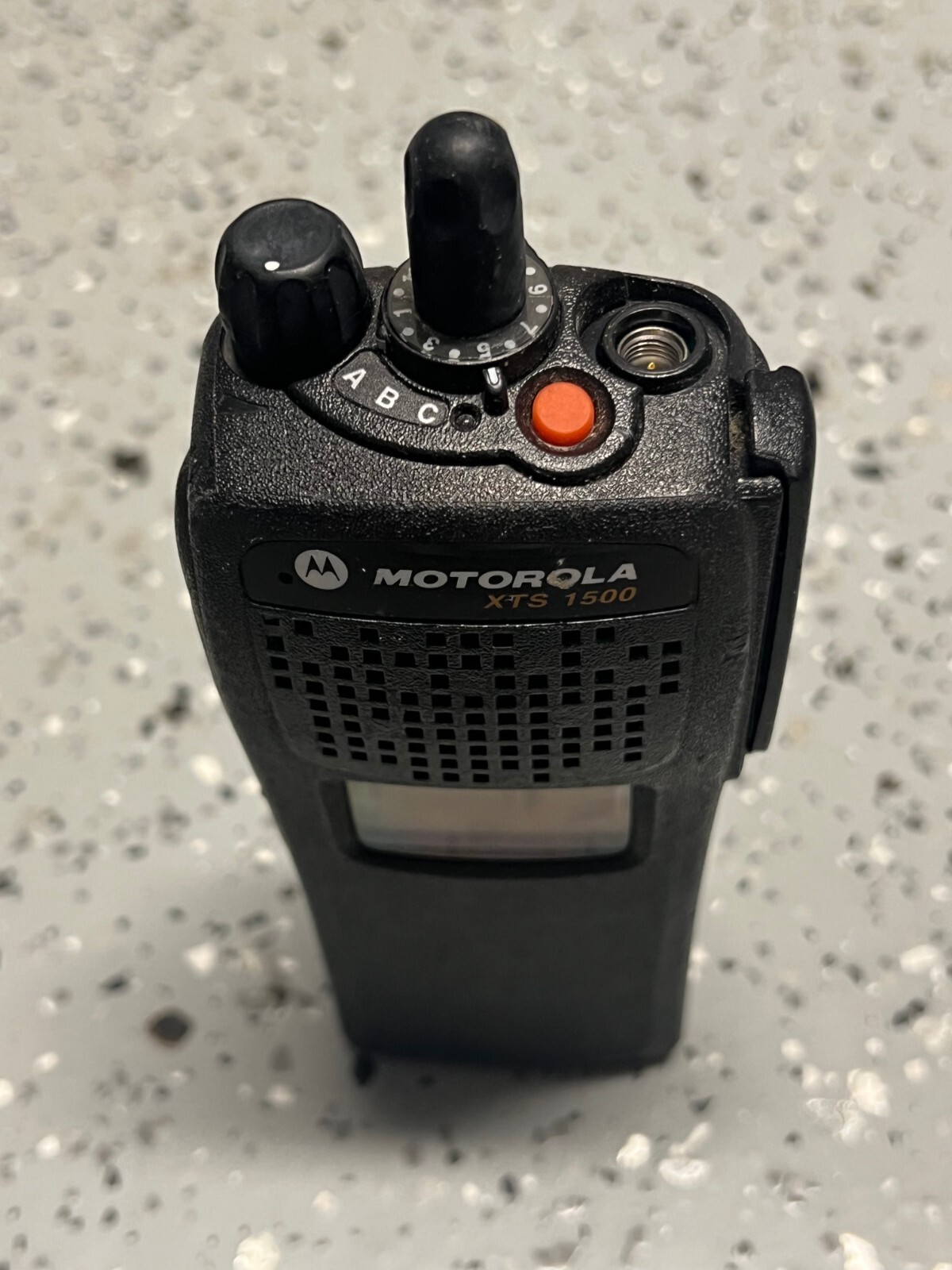 Motorola XTS1500 700 800 MHz P25 Digital 2-Way Radio H66UCD9PW5BN - Used