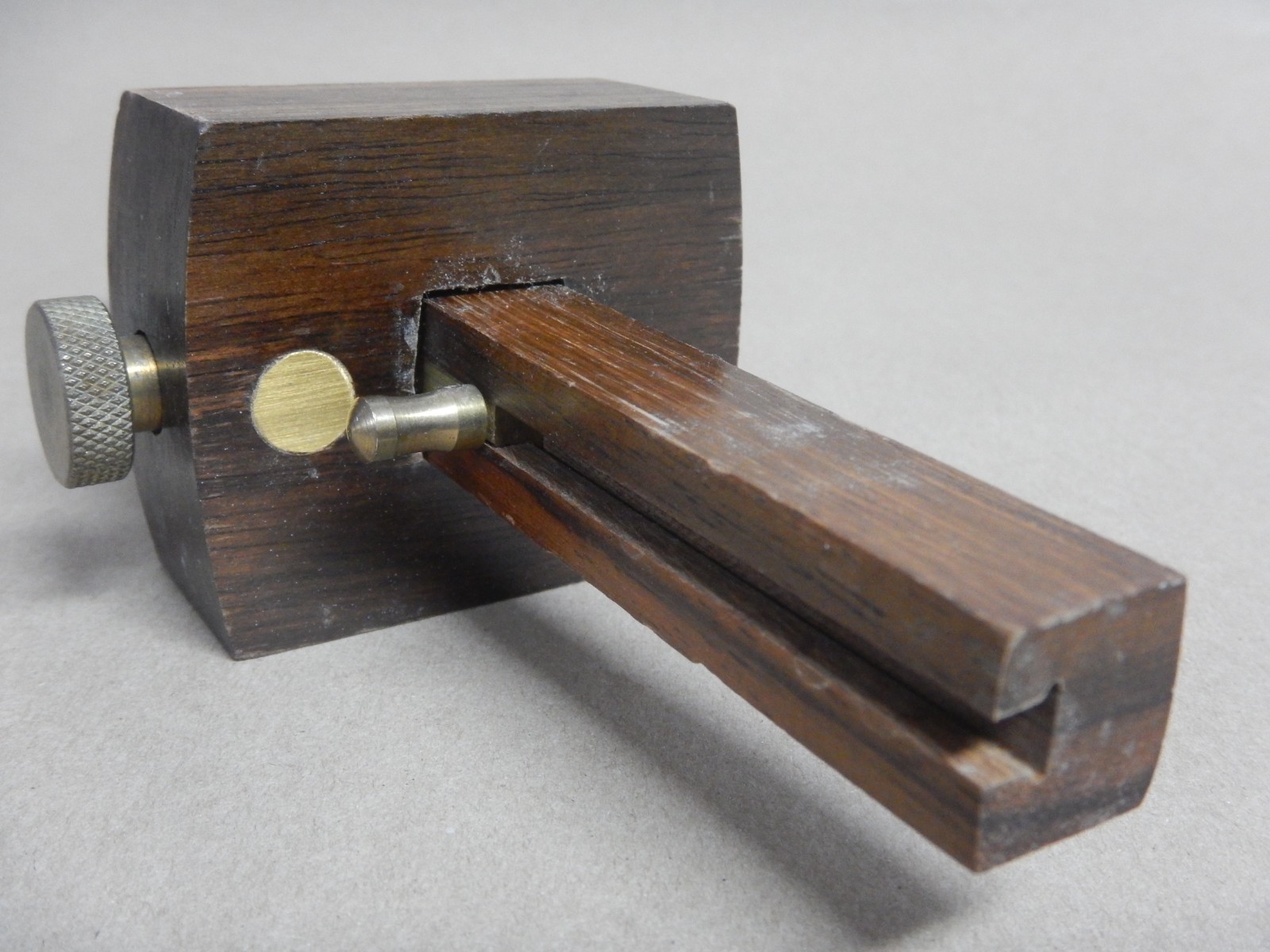 Crown Tool Sheffield England wood & brass marking gauge