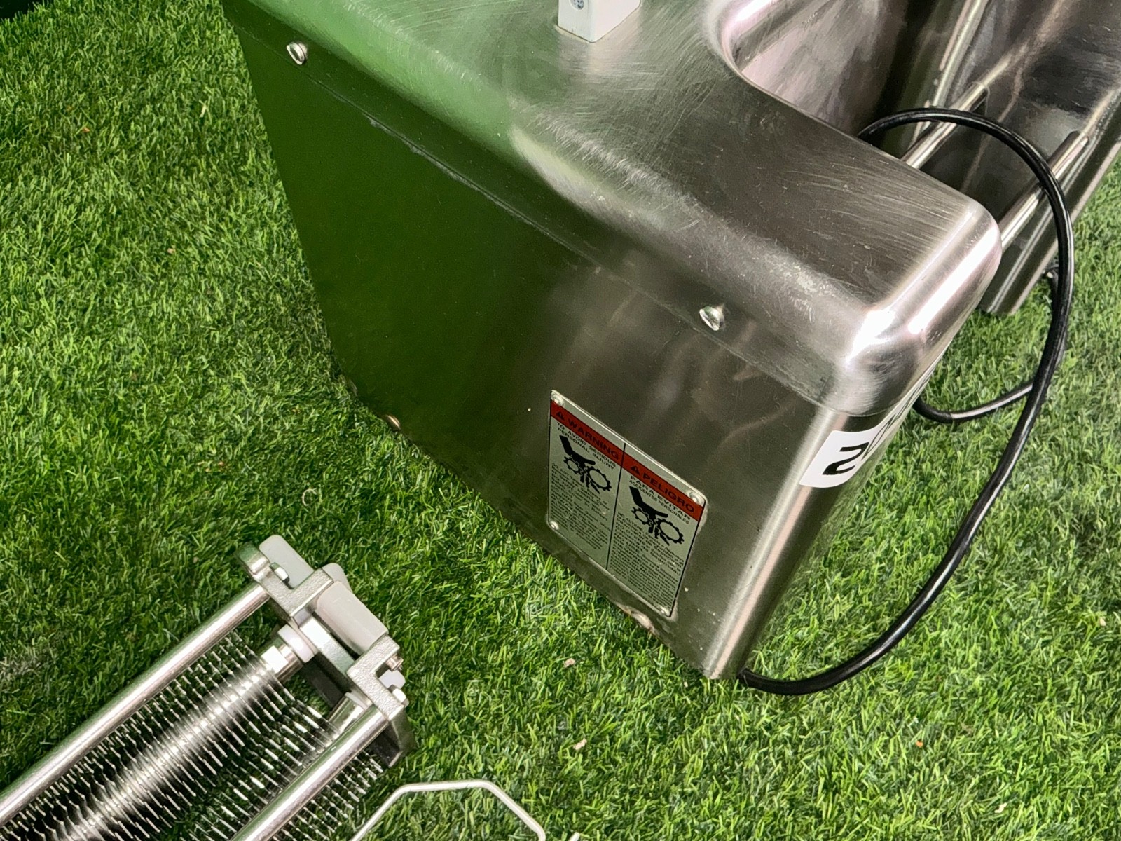 BIRO PRO-9 Meat Tenderizer Cube Steak Machinery 2045