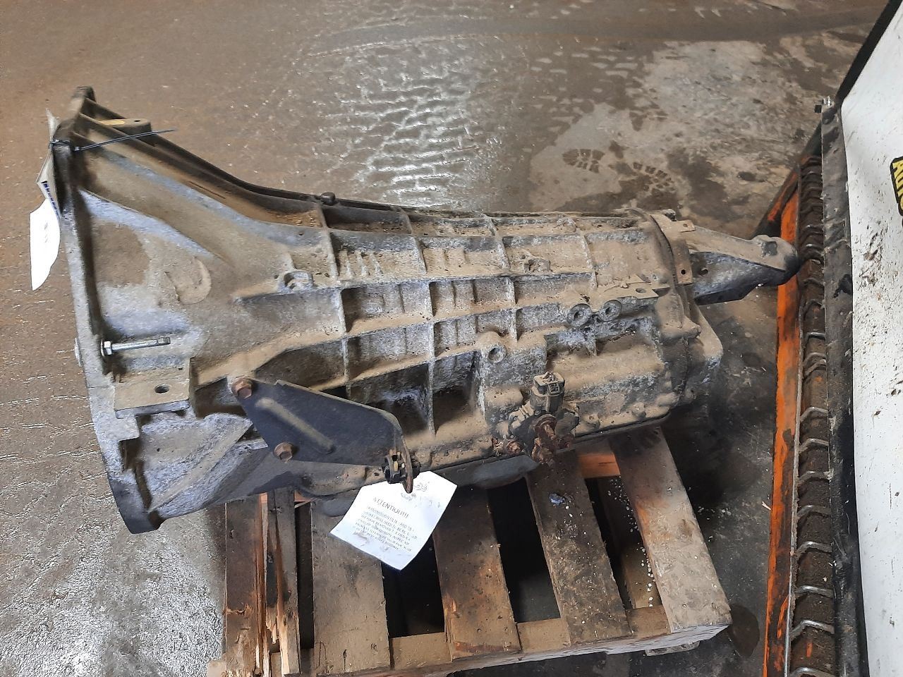 Automatic Transmission E4OD 8-460 7.5l Fits 92-94 FORD E350 VAN 1324954