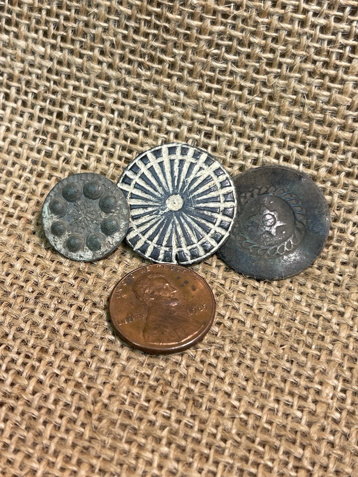 Three Dug Civil War Period Flower Type Buttons Recovered At Savannah Ga