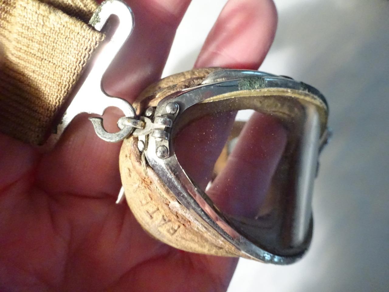 ANTIQUE C1928 "AVIATOR PILOT GOGGLES" Luxor No.7/Tin E.B. MEYROWITZ