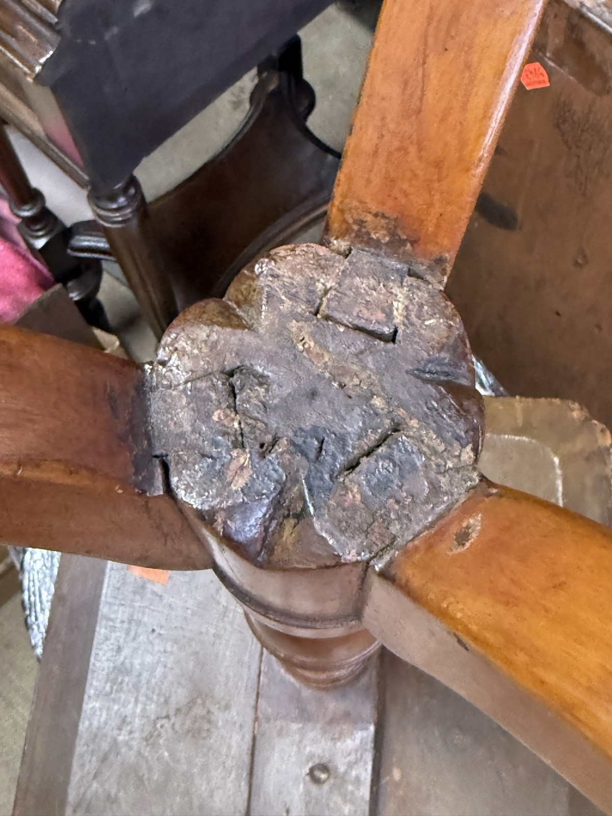 Antique New England maple federal cherry candle stand 1810 spider legs