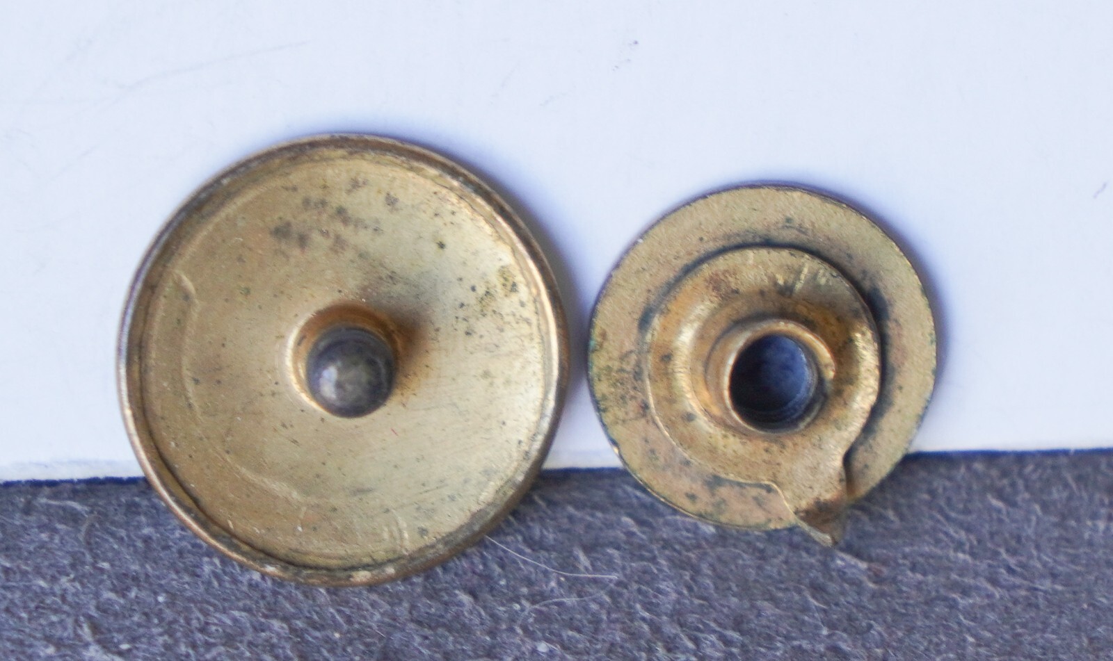 WWI World War Honorably Discharged Enamel Red White and Blue Screw back Pin WW1