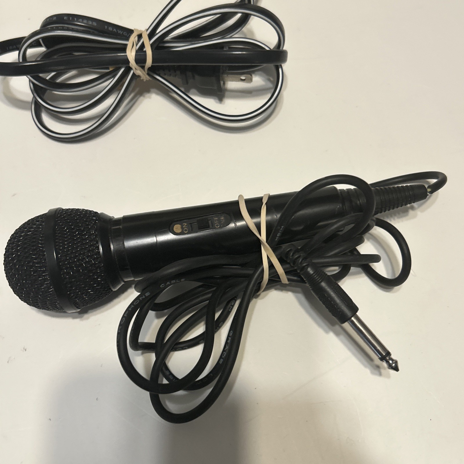 Tiger Portable Karaoke Machine Model 599810000 Vocal & Spatial Effects RCA USB