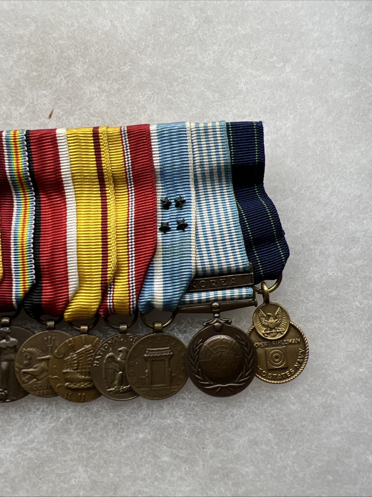 WW2 - Korean War US Navy Miniature Medal Rack (FF567