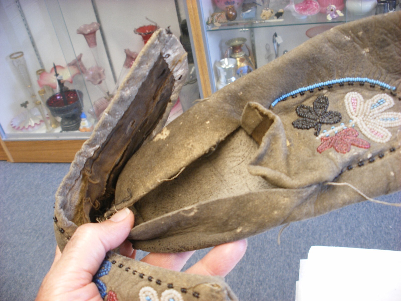 Antique Vtg Native American Plains Indian Beaded Moccasins - Damage - As-is!