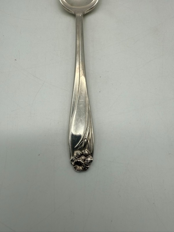 Set of 4 1847 Rogers Bros Daffodil Silver Plate Teaspoons 6"