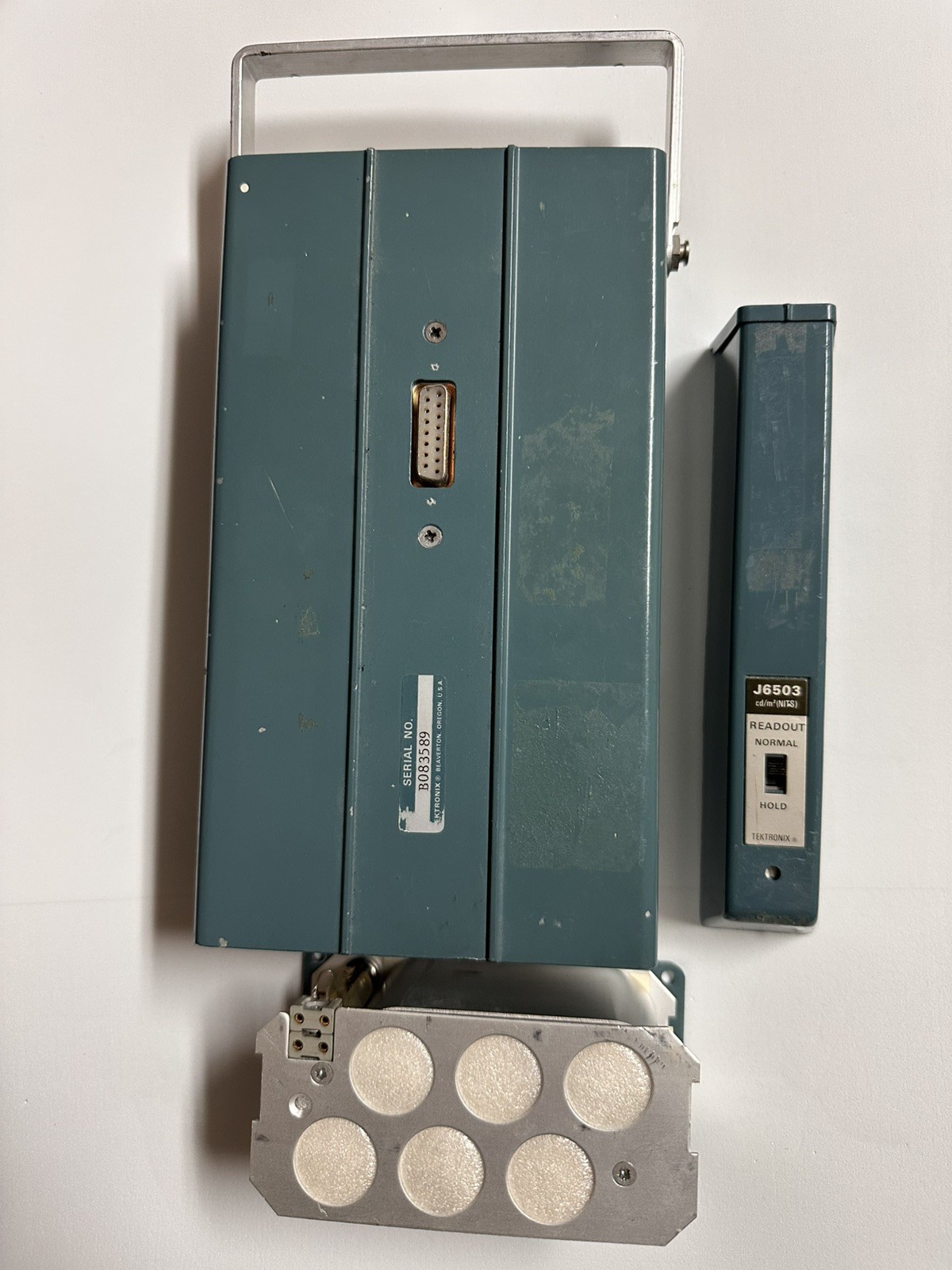 Tektronix J16 Digital Photometer w/ J6503 8° Luminance Probe |