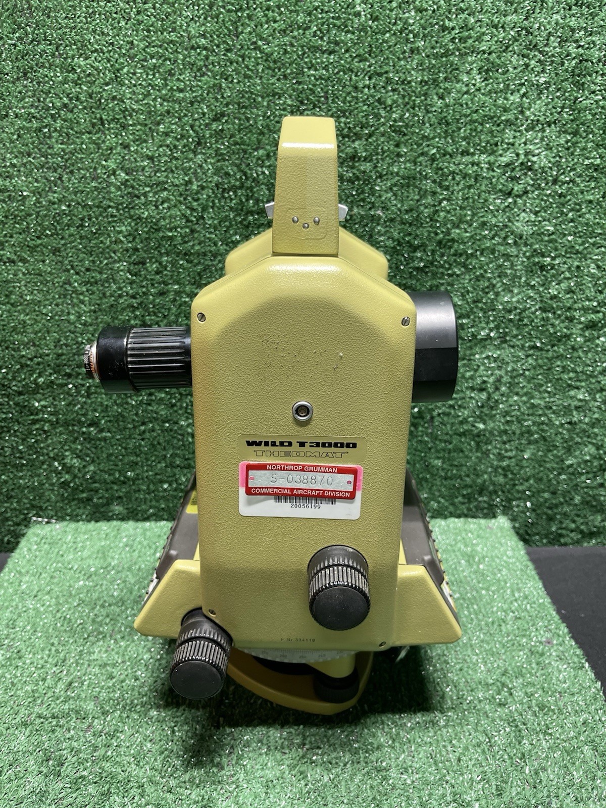 Leica Wild Heerburg T3000 Theomat Theodolite /Sun Filter. W/Case&Key No Battery.