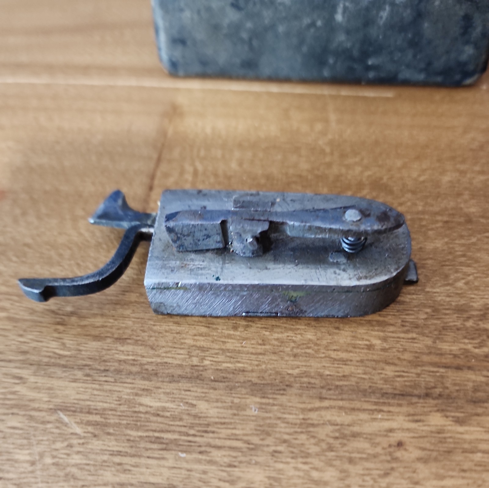 Antique Civil War Era Steel Lancet Blood Letting Fleam Surgical Tool in Case