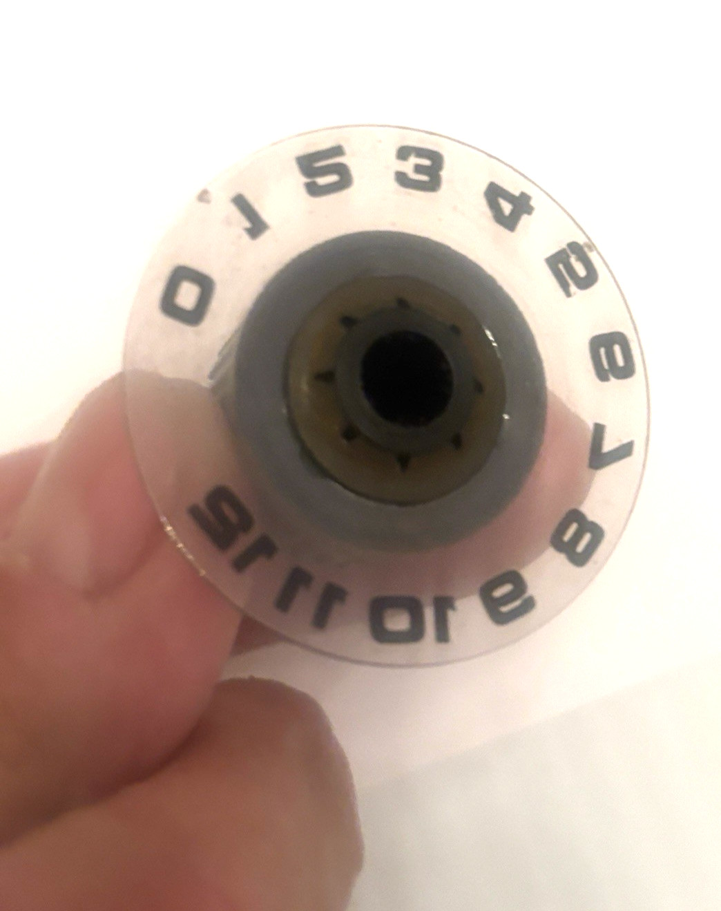 GIBSON MEDALIST 4/10 TUBE AMPLIFIER - ONE ORIGINAL KNOB