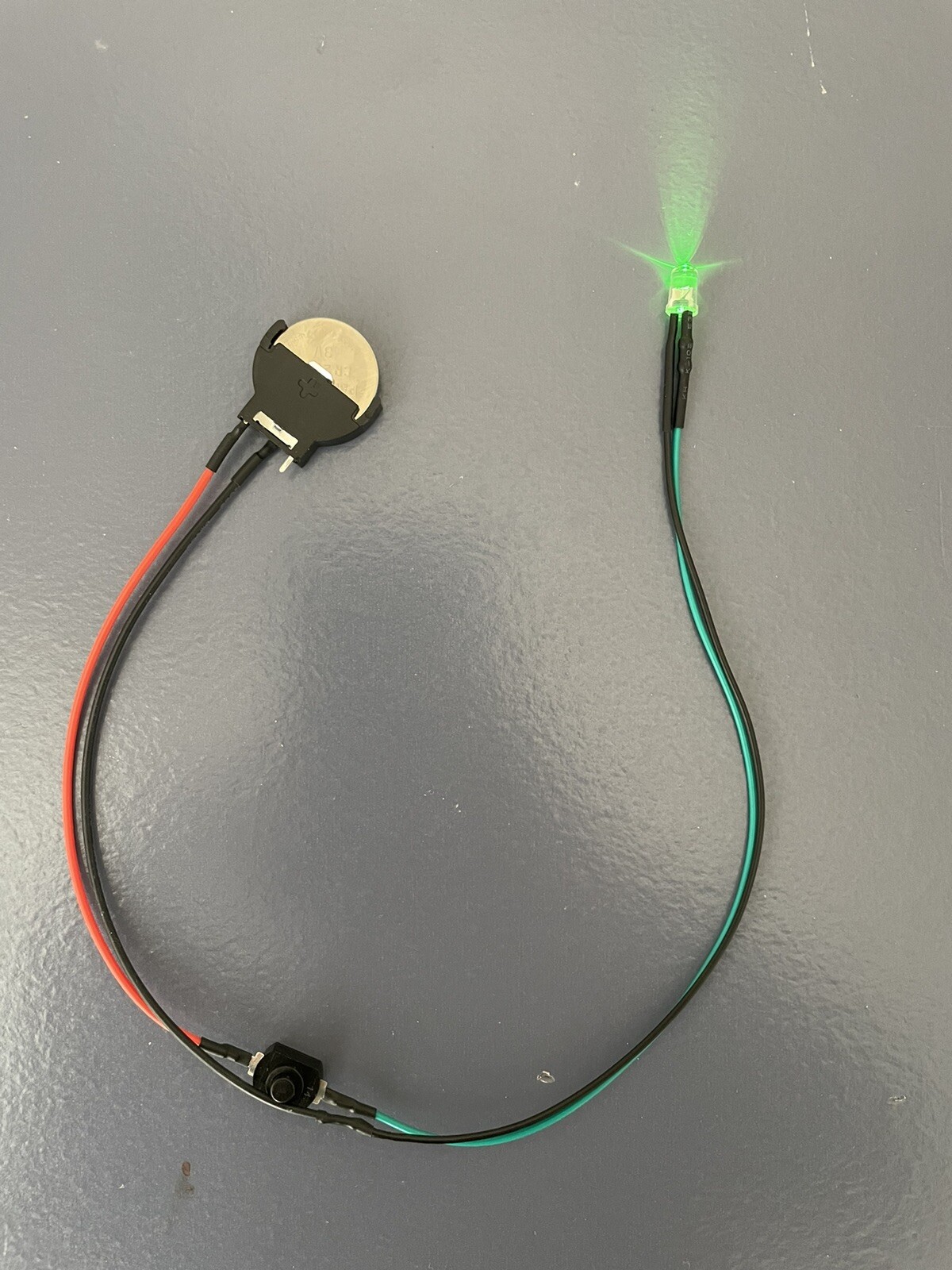 Prewired Single LED Light Assembly with on/off Switch & 3 Volt Battery Connector