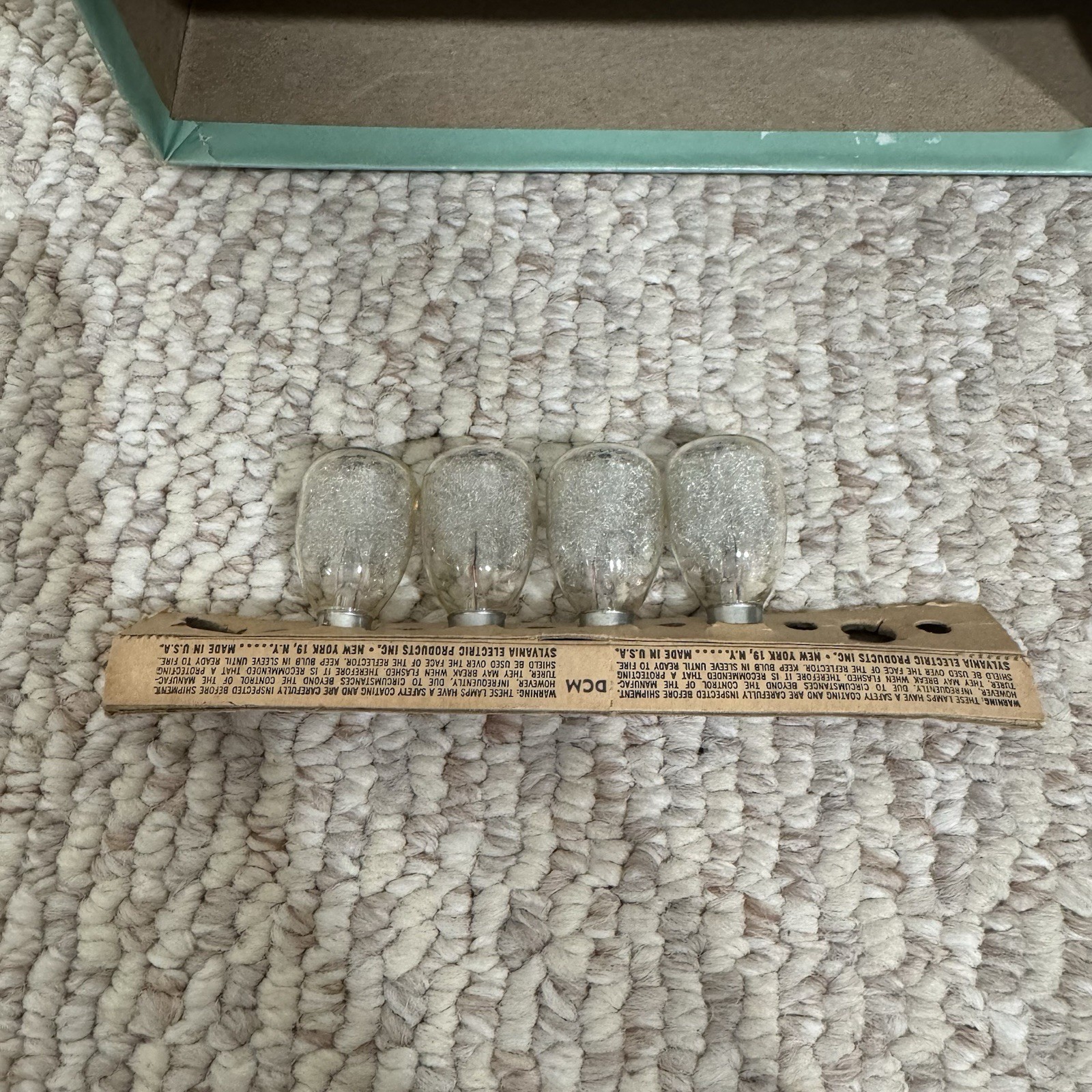 Official Girl Scouts GS Camera and Flash No. 11-813 OEM Box w/ original bulbs