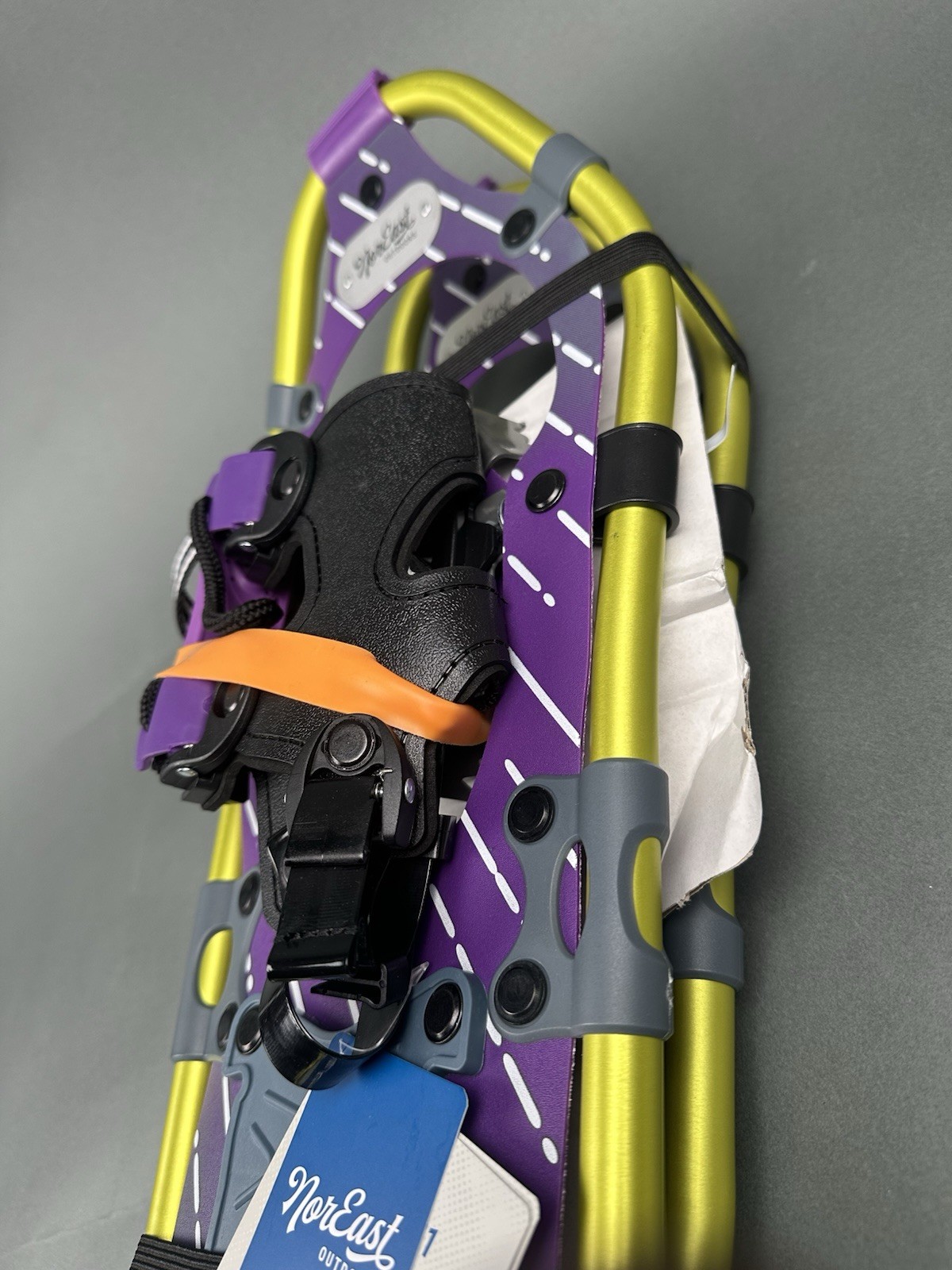 Nor'East Outdoors Elevate Series 821 Snowshoes Neon Purple
