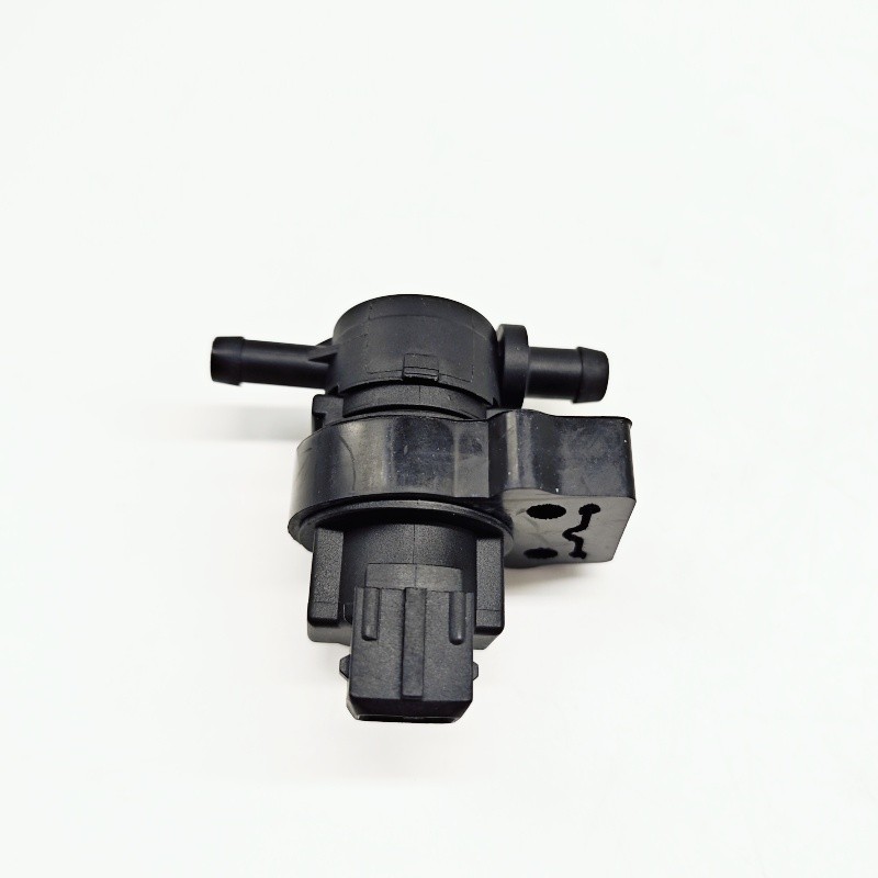 New 0004708893 Vapor Canister Purge Valve for 08-12 Mercedes Benz C300 3.0L-V6