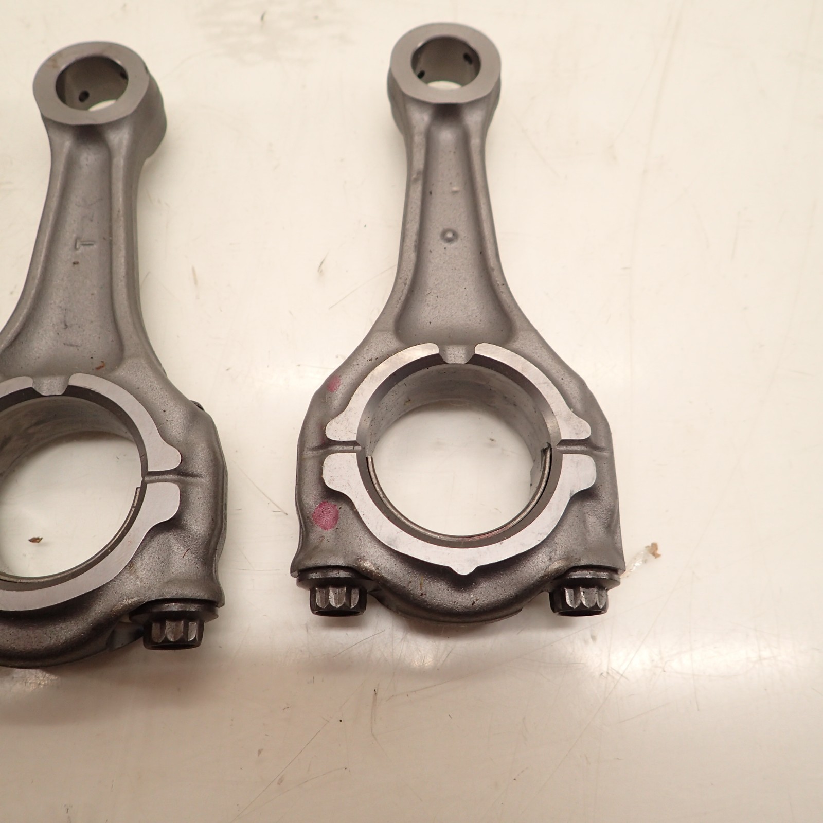 15-24 Yamaha YZF R1 set of 4 connecting rods