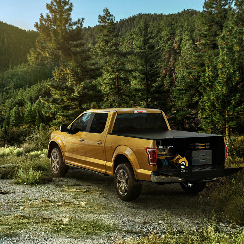 5 ft Bed Soft Roll Up Tonneau Cover for 15-24 Chevy Colorado / GMC Canyon w/Lamp