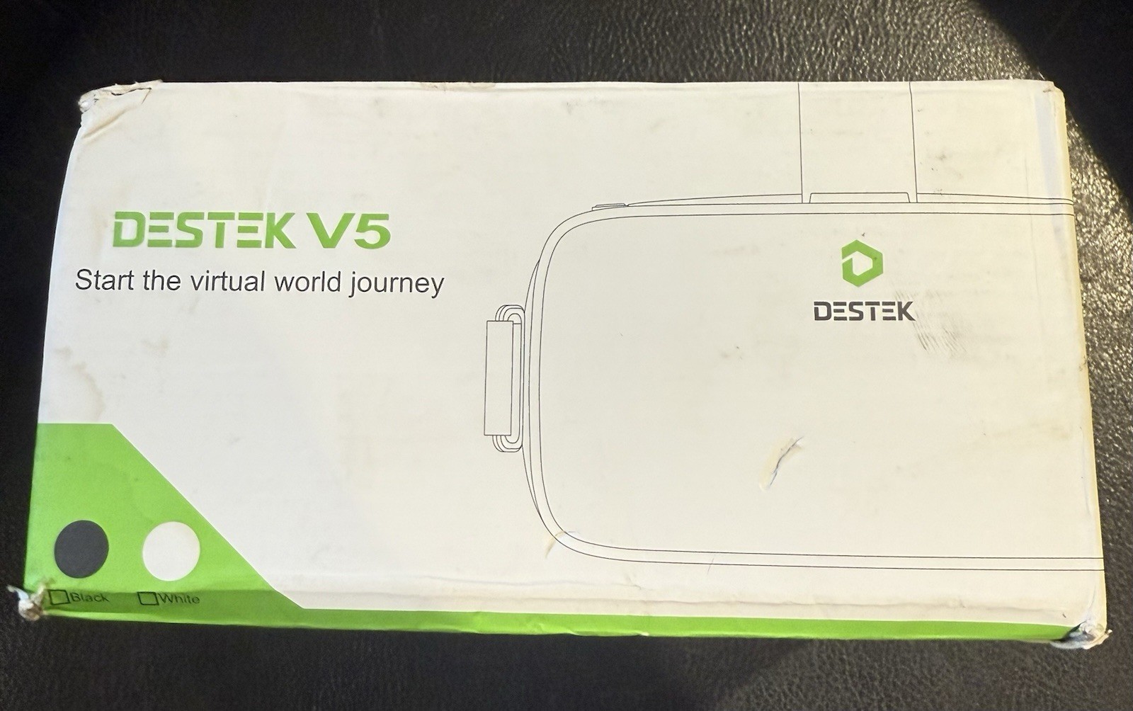 Destek V5 Virtual Reality Headset With Bluetooth Remote Brand New