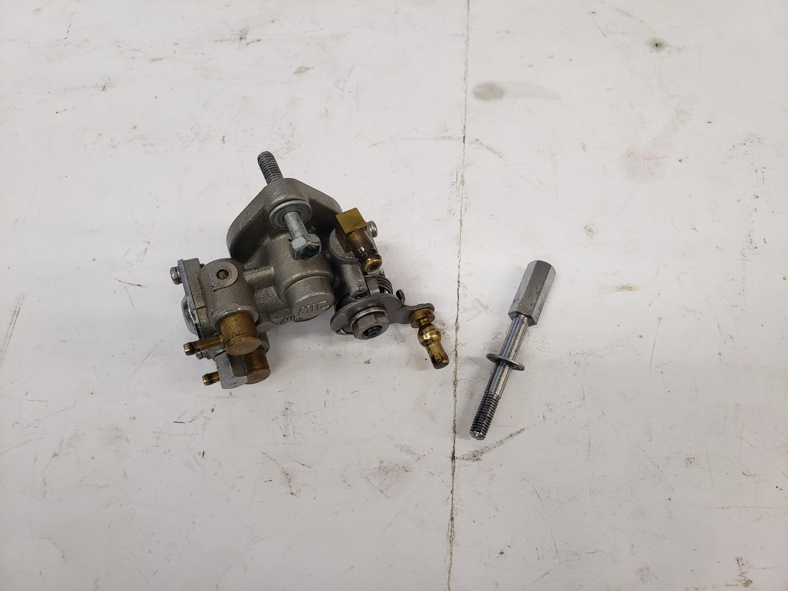 Suzuki 16100-94410 Outboard Oil Pump DT 40 Spirit 40hp