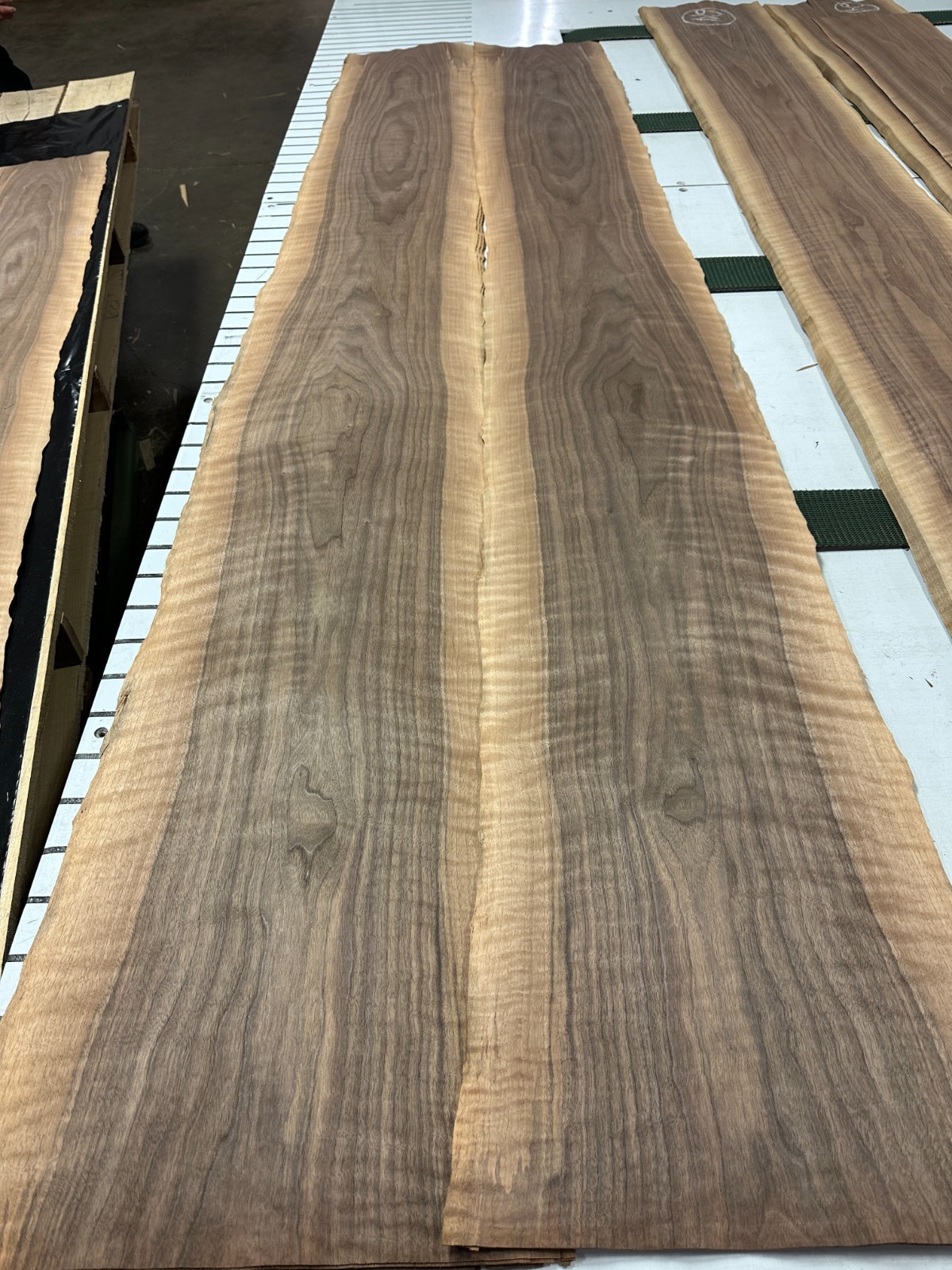Walnut Raw Wood Veneer 2 sheets 99'' x 12'' 320i