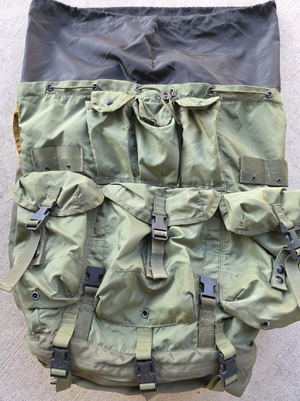 (Modifield) LARGE ALICE PACK W/ FRAME And 2 Quart Canteen