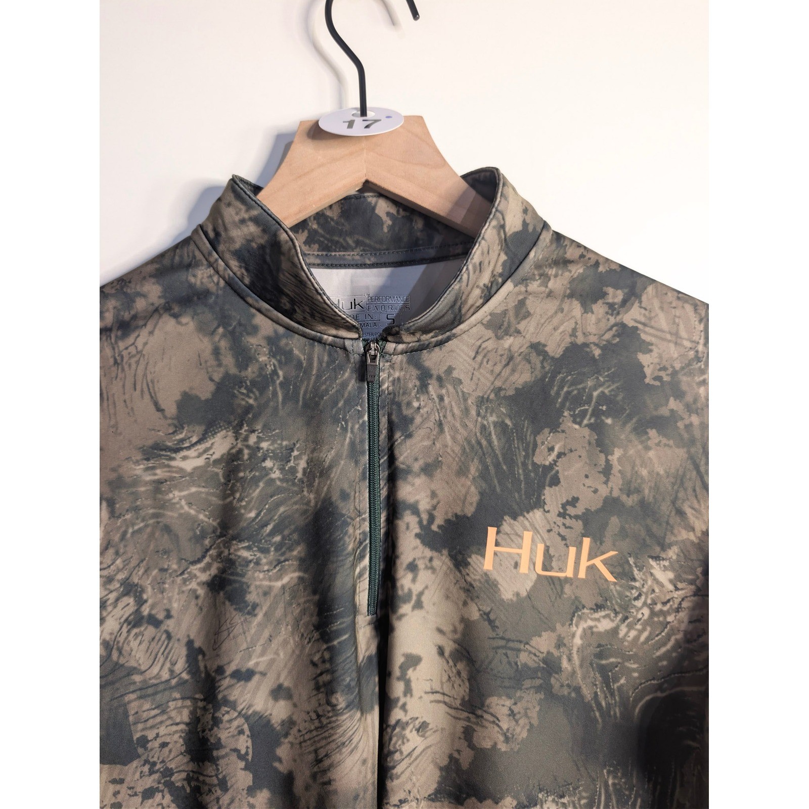 Men's Huk Fishing 1/4 Zip Camo Shirt Sz S