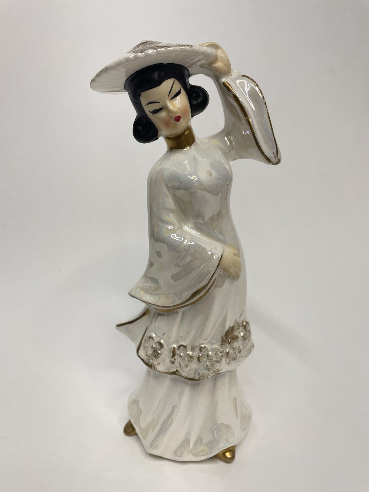 Vintage Geisha Porcelain Figurine Japanese Statue Vintage Iridescent White 8.5”