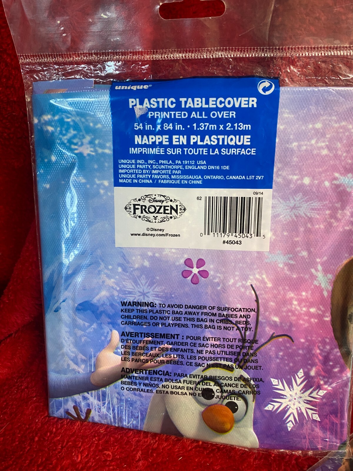 Set of 8 Disney Frozen Party Decorations & Supplies 2 Tablecloths & 64 Gift Bags