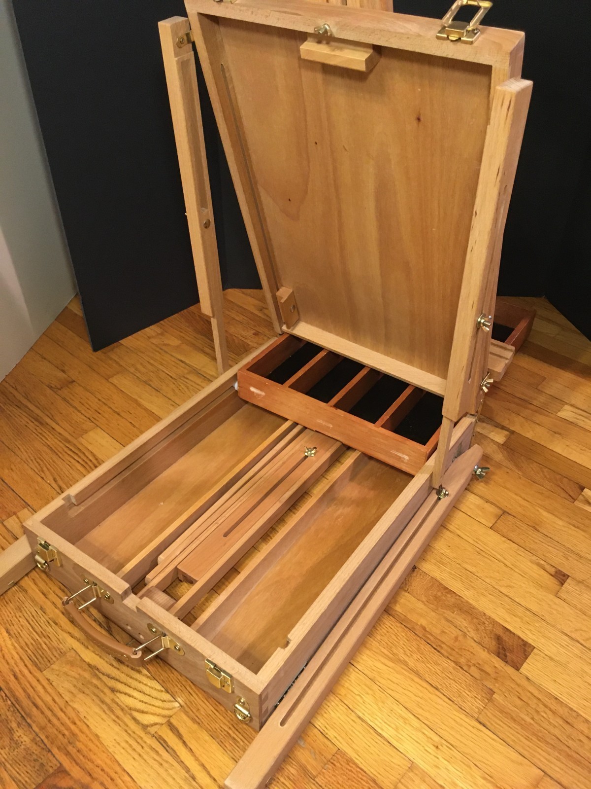 **Vintage FRENCH EASEL FOLDING ARTIST SKETCHBOX PORTABLE SOLID WOOD STORAGE