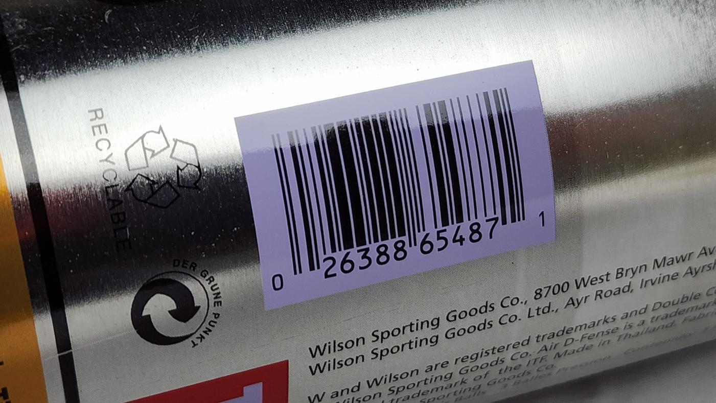 Wilson Davis Cup Double Core Official Tennis Ball (UES08) Pack of 3 Collectible