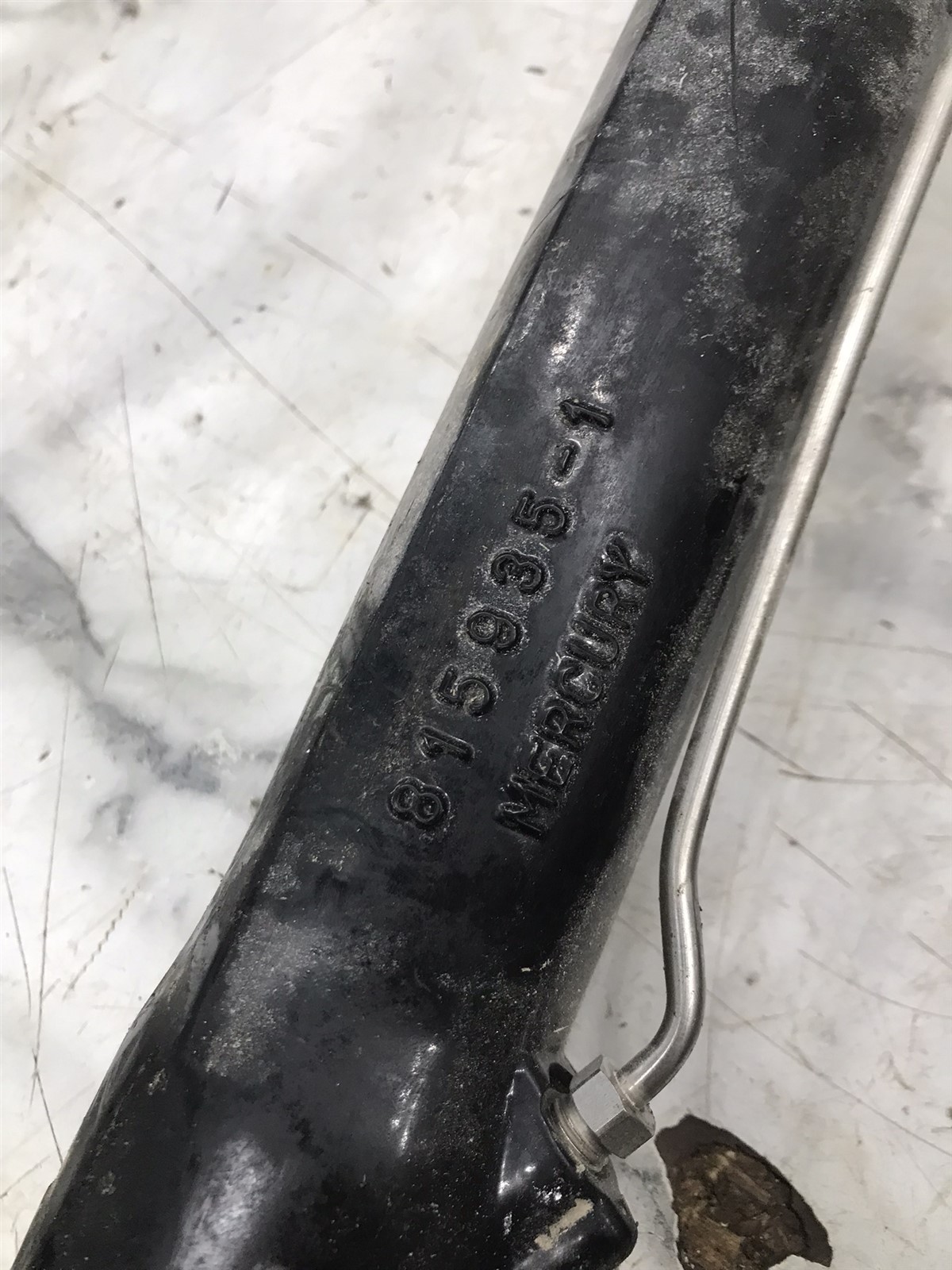 Mercury marine MerCruiser Alpha Bravo trim tilt lift hydraulic cylinders NO SALT