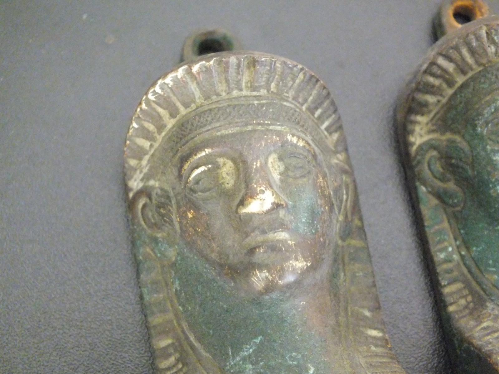 PAIR VINTAGE BRASS SPHINX EGYPTIAN MOUNTS ORMOLU HARDWARE FURNITURE MOUNT