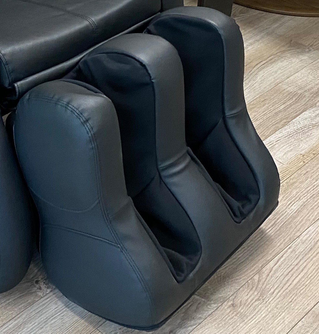 Human Touch iJoy 320 Massage Chair Calf and Foot Massager Ottoman - Black OEM