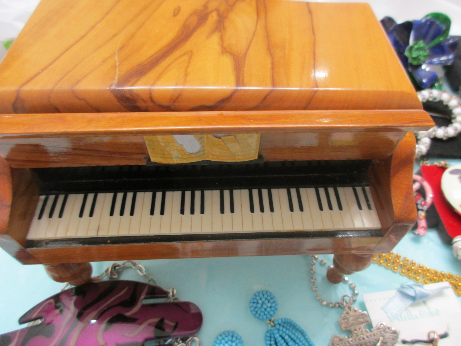 Vtg to Now Lot JEWELRY WEISS C.TRIFARI,925 Swiss Piano+Cameo Locket brooch,ring+