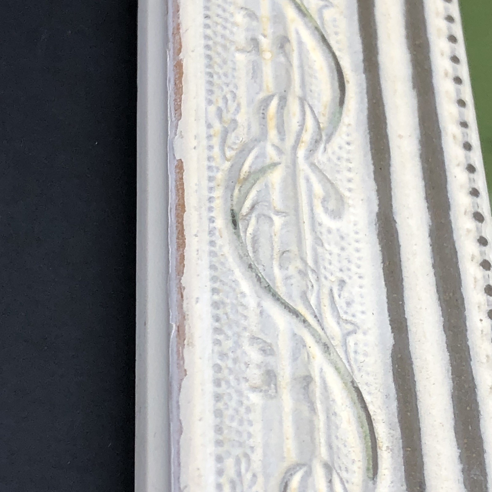 Framed Pressed Flowers Distressed Frame 10.5" x 12.5" Cottagecore Country Chic B