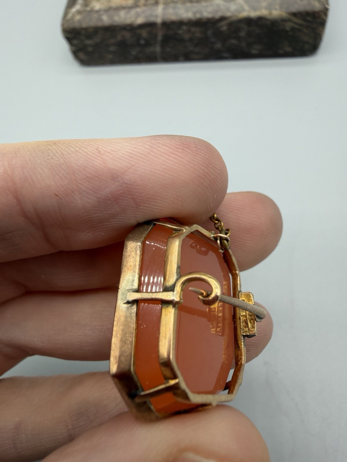 Antique Victorian 15k Gold Mounted Carnelian Seal Fob with Family Crest