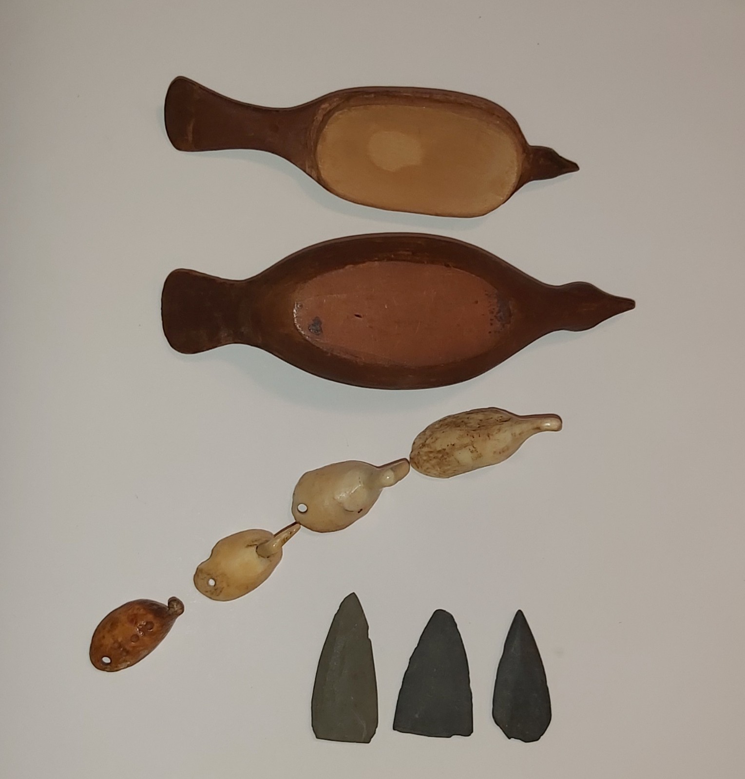 Alaska, Native Inuit, Box / Game Birds / Spear Points. 19th century.