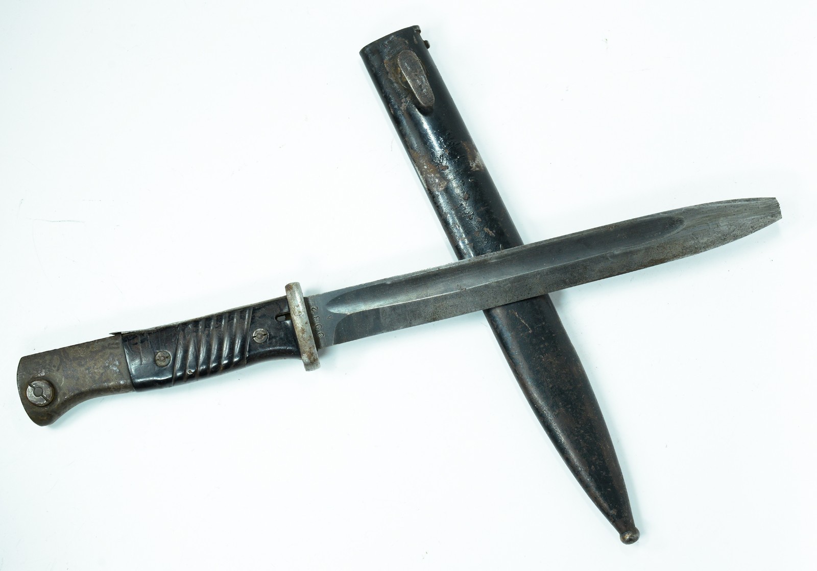 WWII 1942 German cul Ernst Pack K98 Rifle M1884/98 3rd Pattern Bayonet, Scabbard