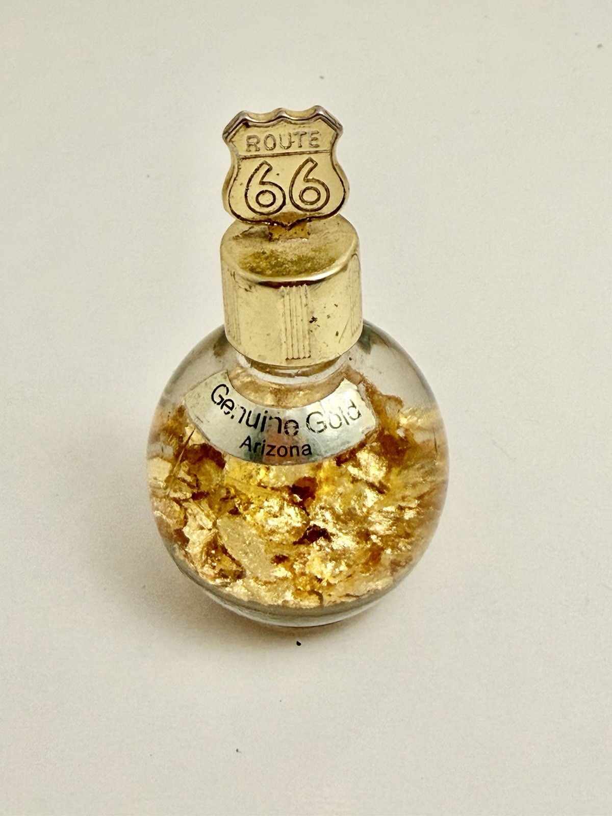 Vintage Route 66 Arizona Souvenir Genuine Gold Flakes Bottle 2.5”x1.25” 56.6gTW