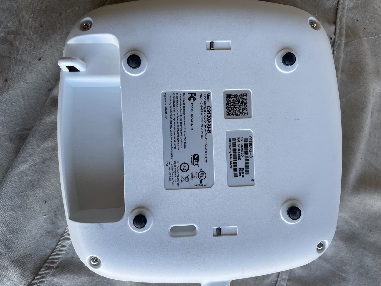 Cisco C9130AXI-B Wireless Access Point Wi-Fi 802.11ax White Ethernet RJ-45